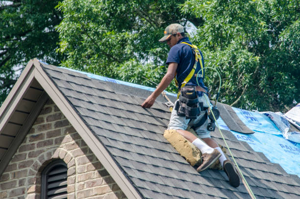 Best Commercial Roofing Services  in Middleburg Heights, OH